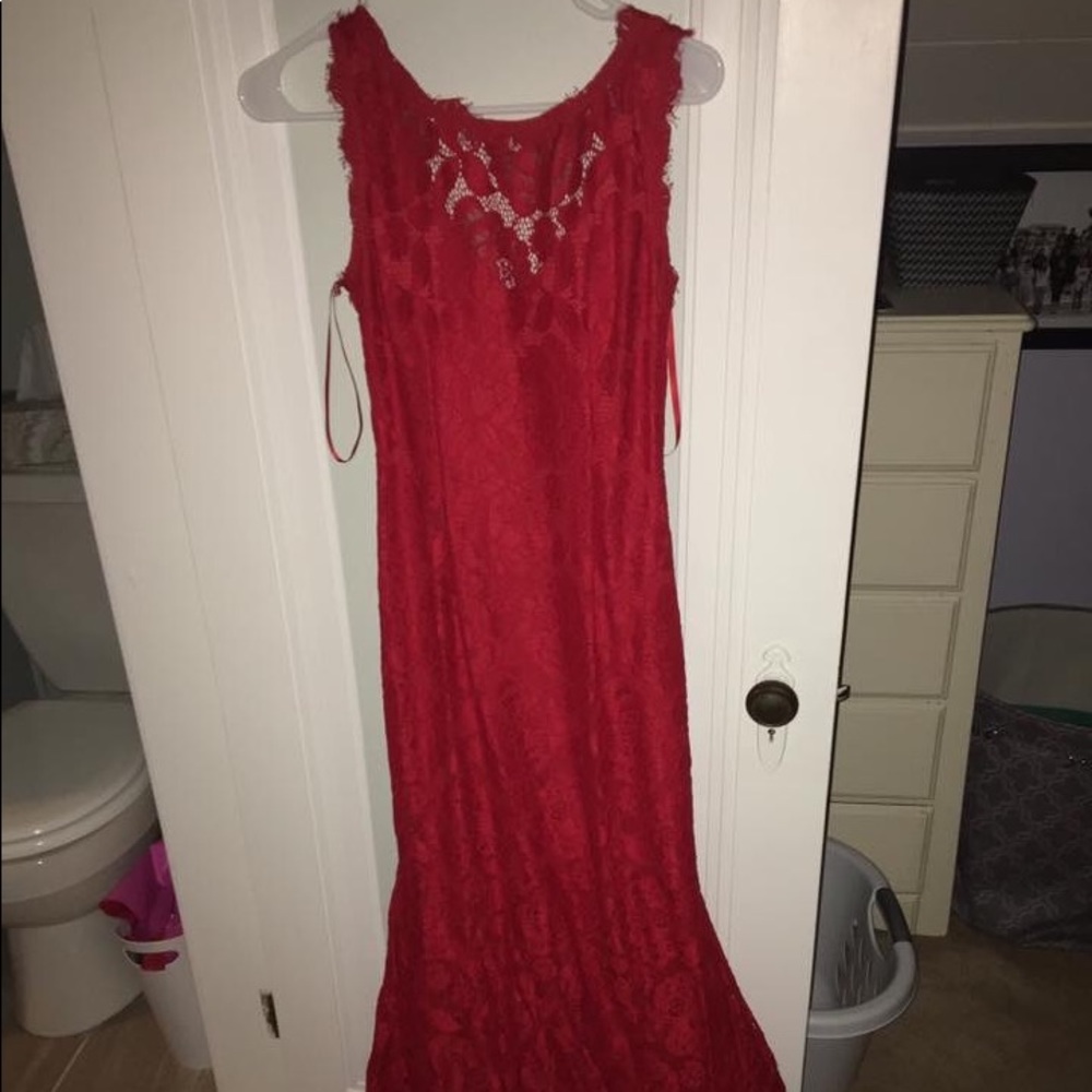 Red Floral Lace Prom Dress - Picture 1 of 6